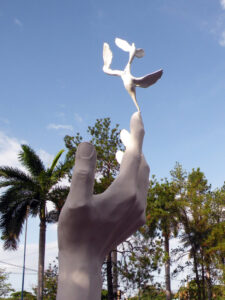 Maurizio Governatori - "La mano por la Paz" - UPOLI Managua